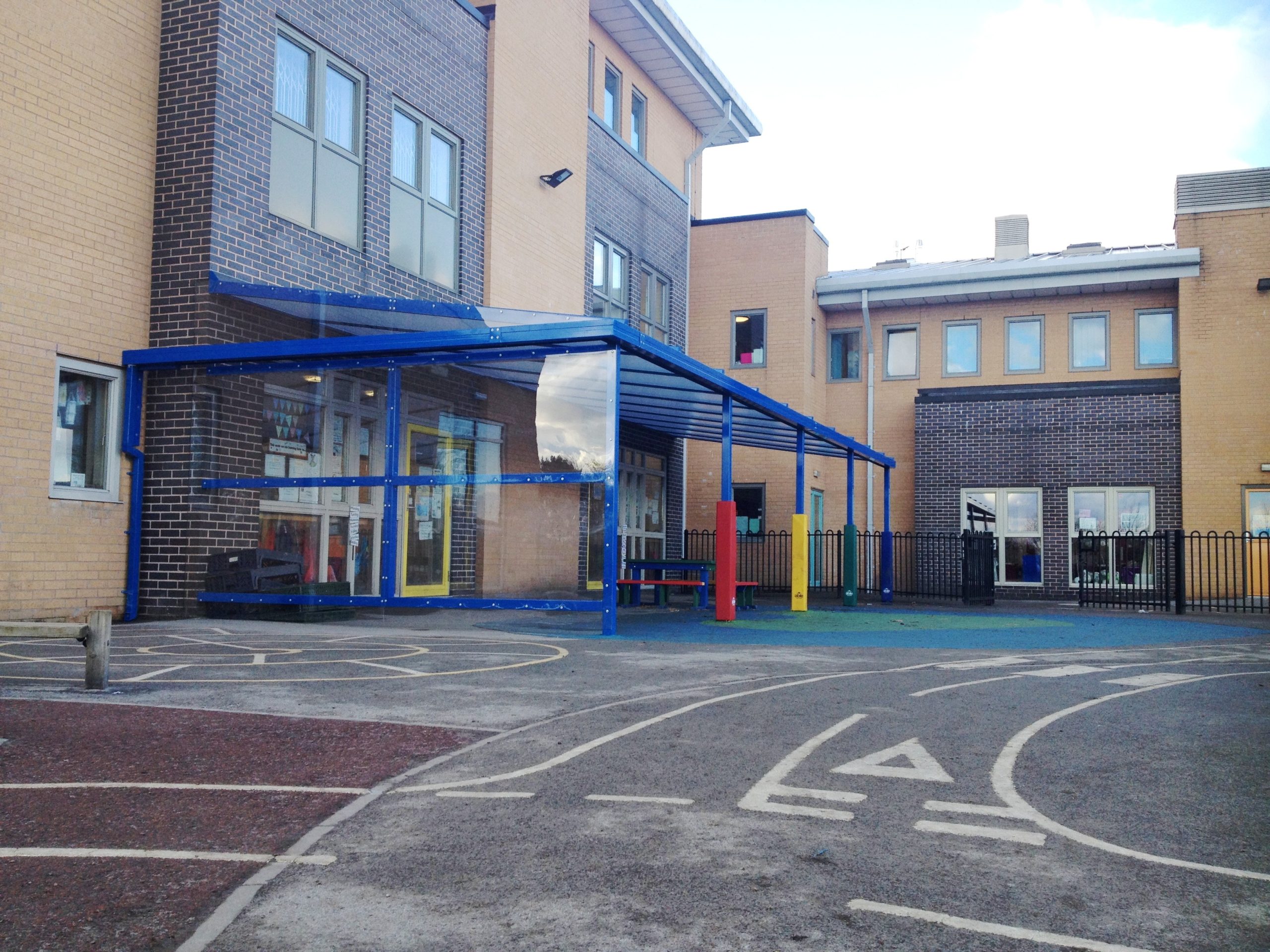 Moorlands Primary School, South Yorkshire - Able Canopies Ltd.