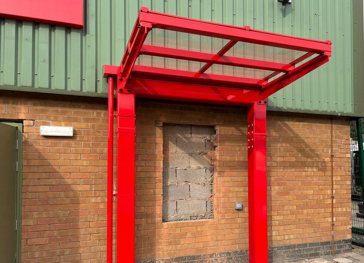 Royal Mail Delivery Office, Hinkley – Kensington Mono Pitch Free Standing Canopy